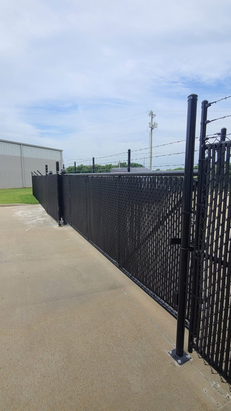 Commercial Fencing in Salem