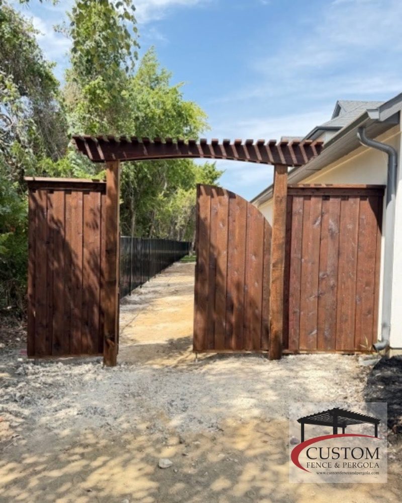Pergolas and Arbors Fencing in Salem