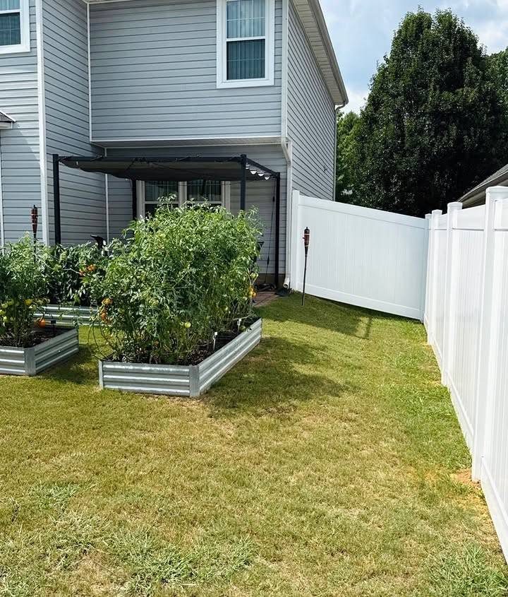 PVC Fencing in Salem
